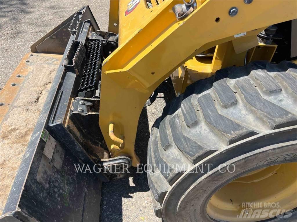 CAT 246D3 Skid steer mini utovarivači