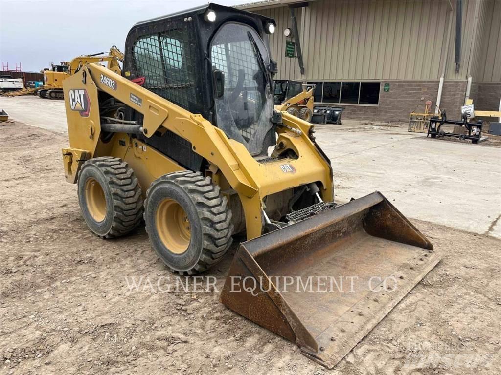 CAT 246D3 Skid steer mini utovarivači