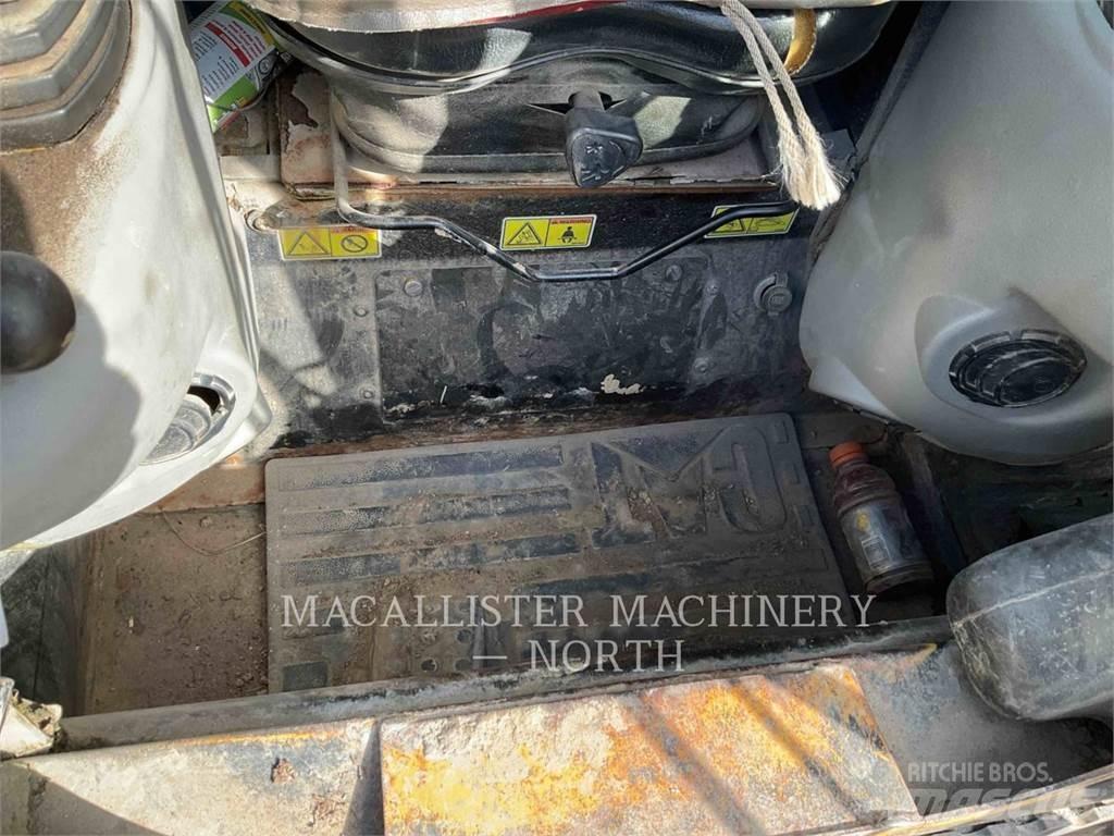 CAT 257B Skid steer mini utovarivači