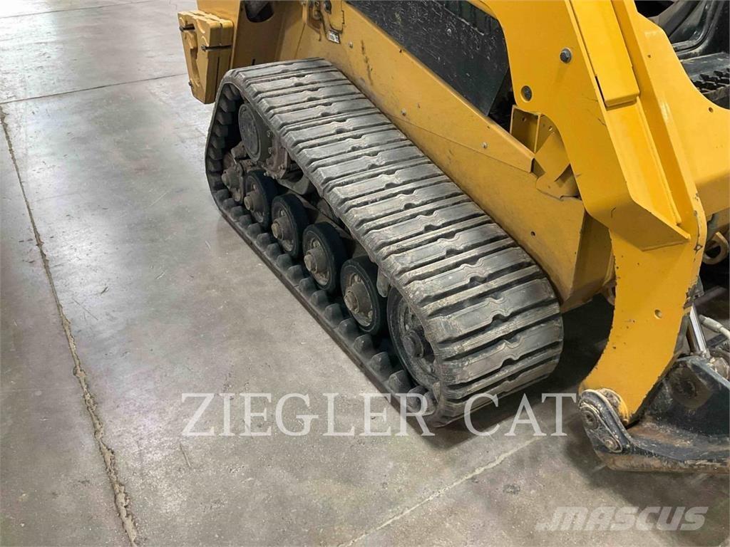 CAT 257D3 Utovarivaču guseničara