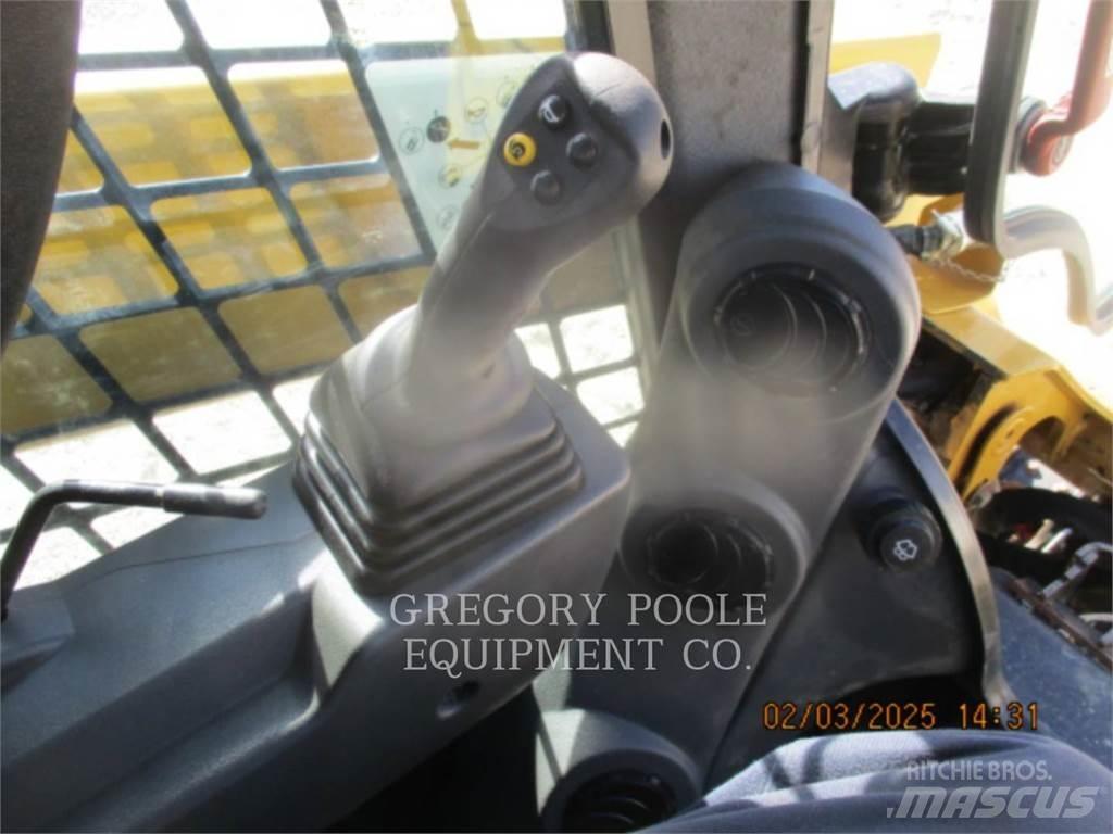 CAT 259D3 Utovarivaču guseničara