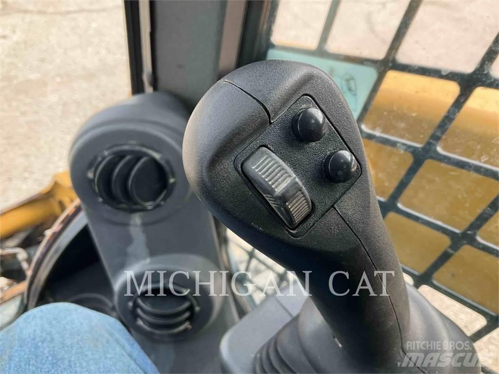 CAT 259D3 Utovarivaču guseničara