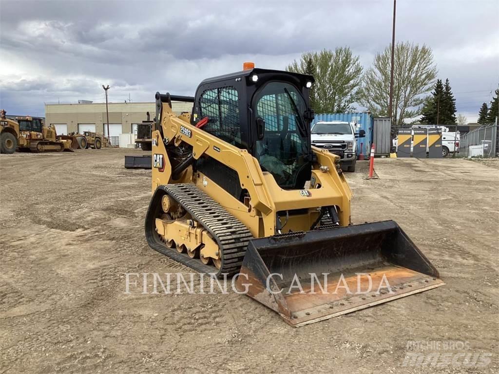 CAT 259D3 Utovarivaču guseničara