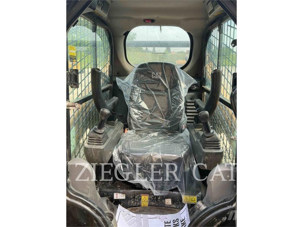 CAT 259D3 Utovarivaču guseničara