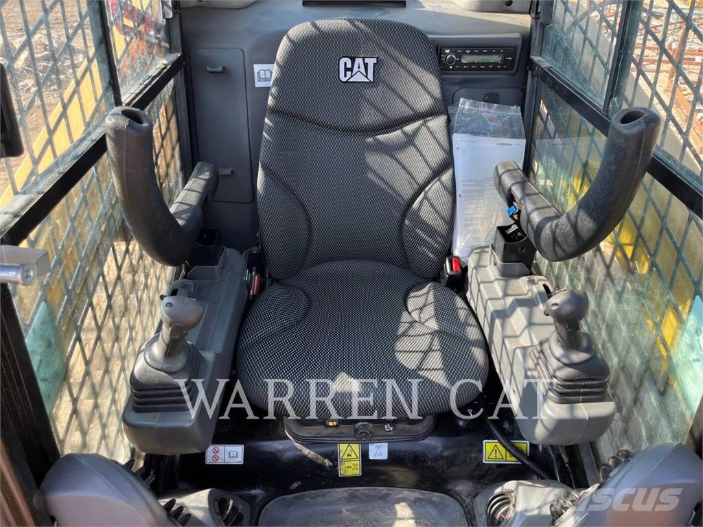 CAT 259D3 C3H2 Utovarivaču guseničara