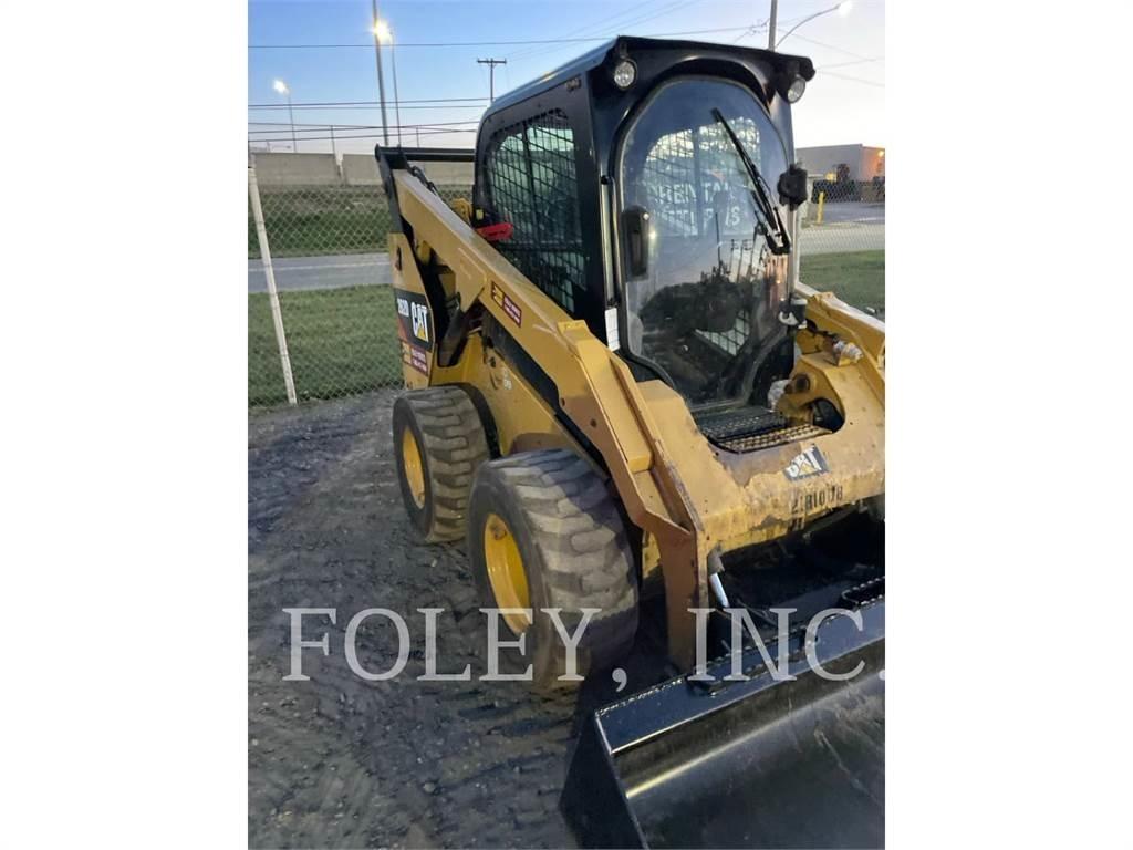 CAT 262D Skid steer mini utovarivači
