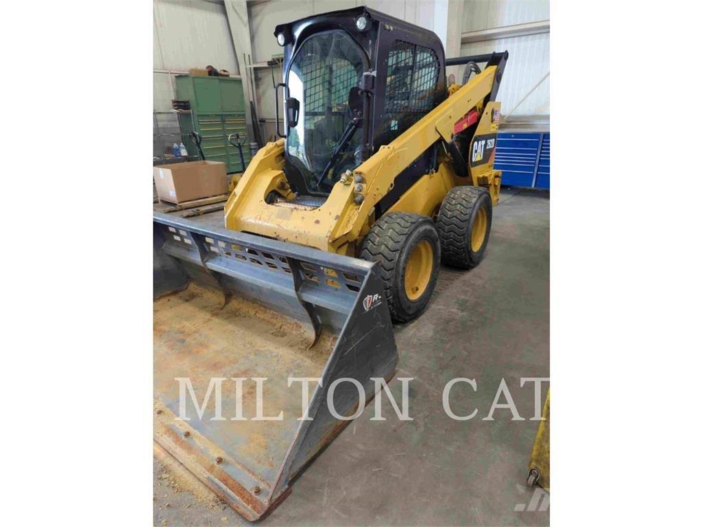 CAT 262D Skid steer mini utovarivači