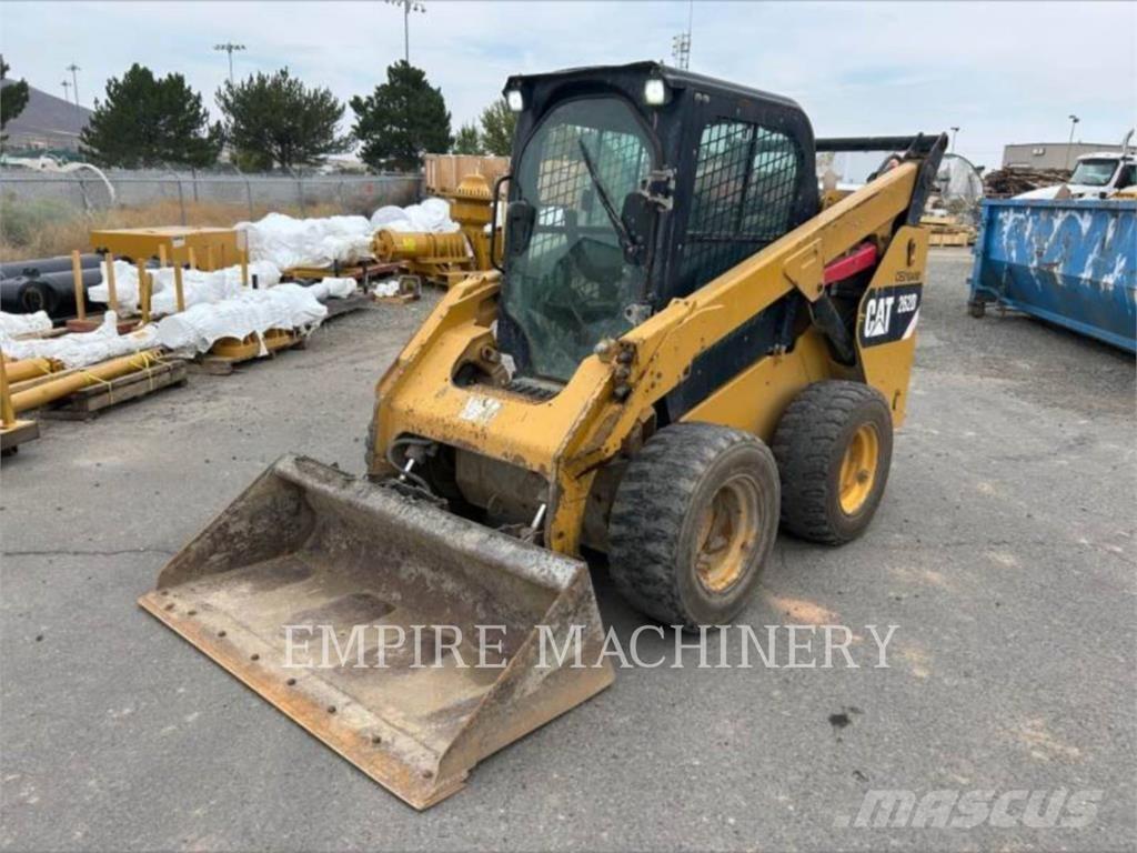 CAT 262D CA Skid steer mini utovarivači