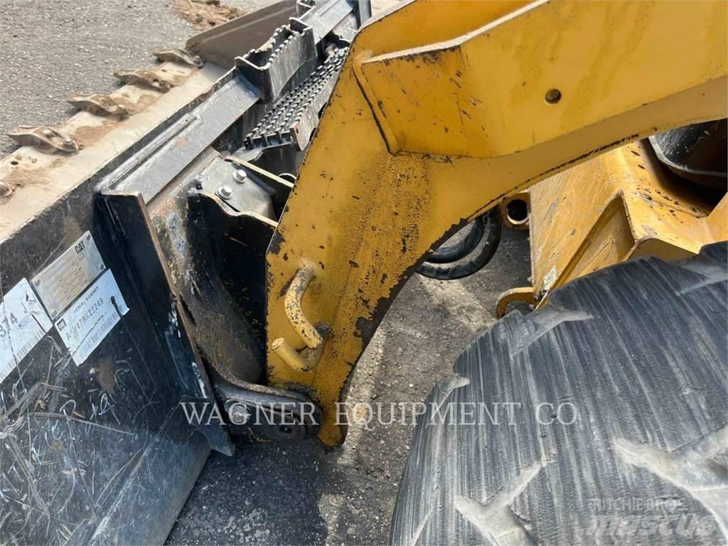 CAT 262D3 Skid steer mini utovarivači