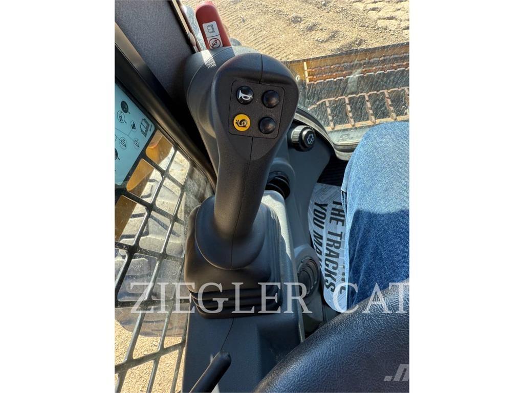 CAT 262D3 Skid steer mini utovarivači