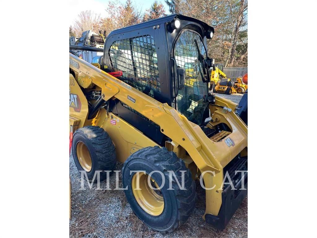 CAT 262D3 Skid steer mini utovarivači
