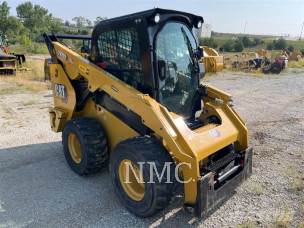 CAT 262D3 Skid steer mini utovarivači