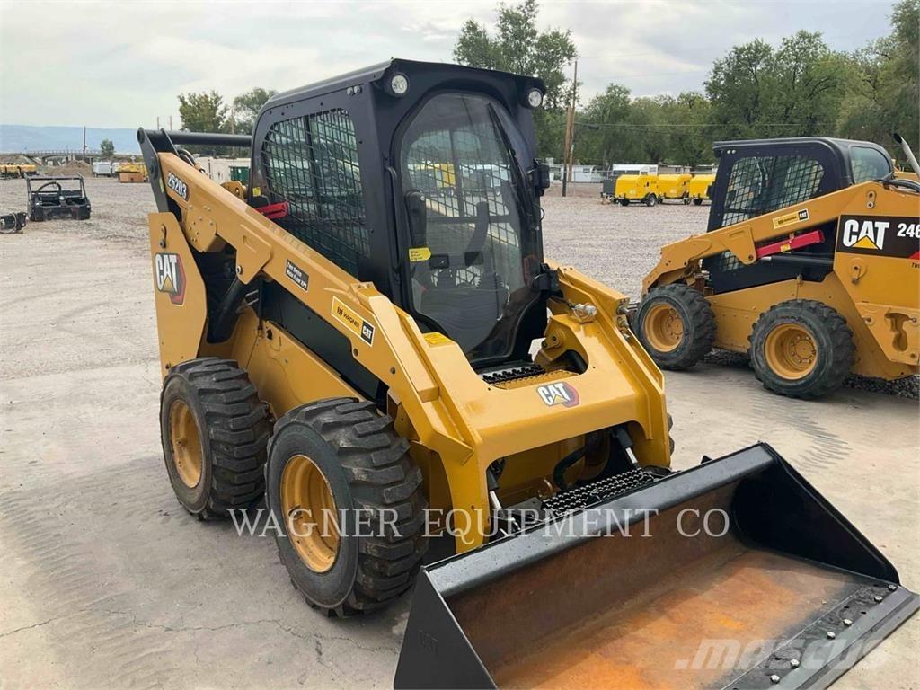 CAT 262D3 Skid steer mini utovarivači