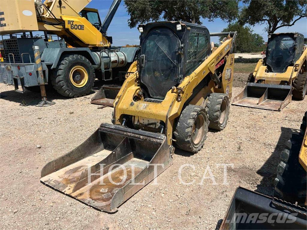 CAT 262D3 Skid steer mini utovarivači