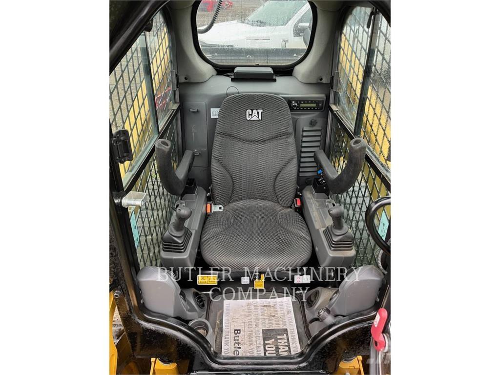 CAT 262D3 C3H2 Skid steer mini utovarivači