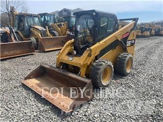 CAT 272D2 Skid steer mini utovarivači