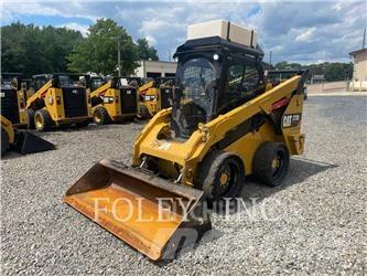 CAT 272D2 Skid steer mini utovarivači