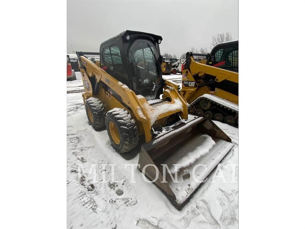 CAT 272D3 Skid steer mini utovarivači