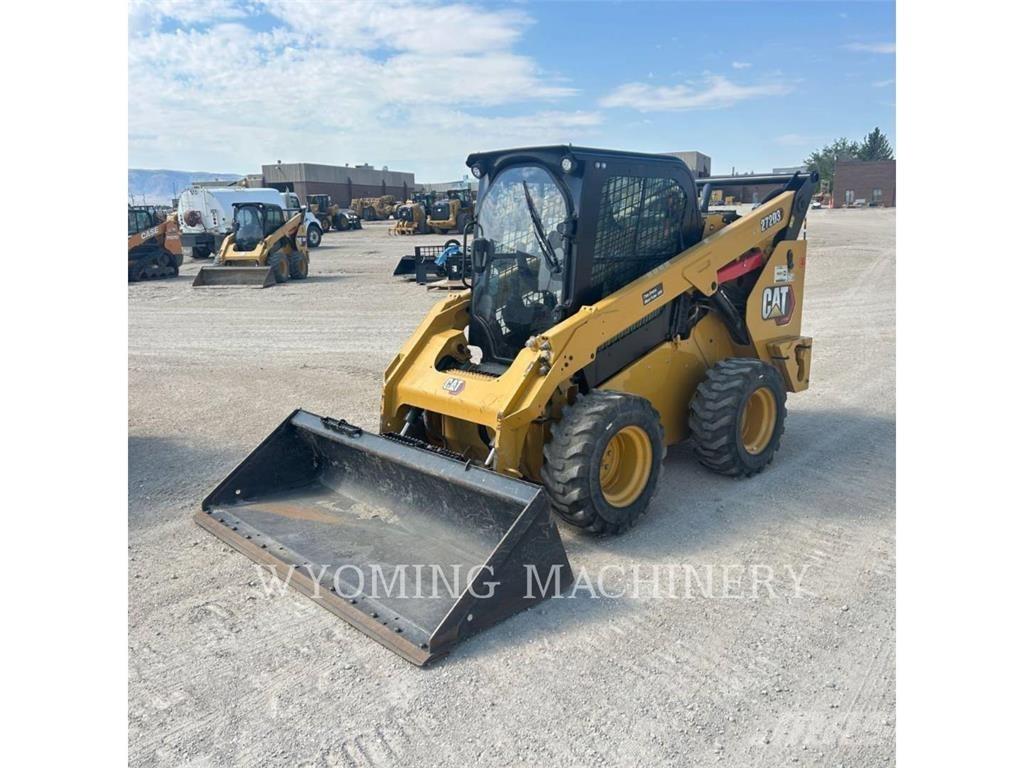 CAT 272D3 Skid steer mini utovarivači