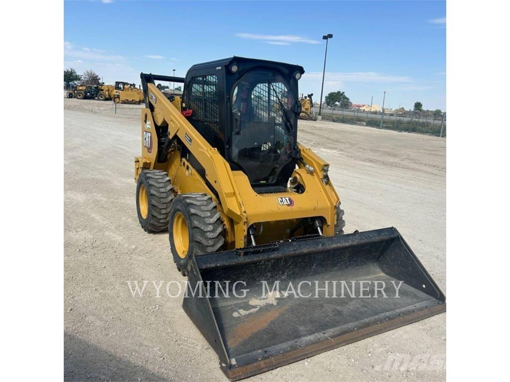 CAT 272D3 Skid steer mini utovarivači