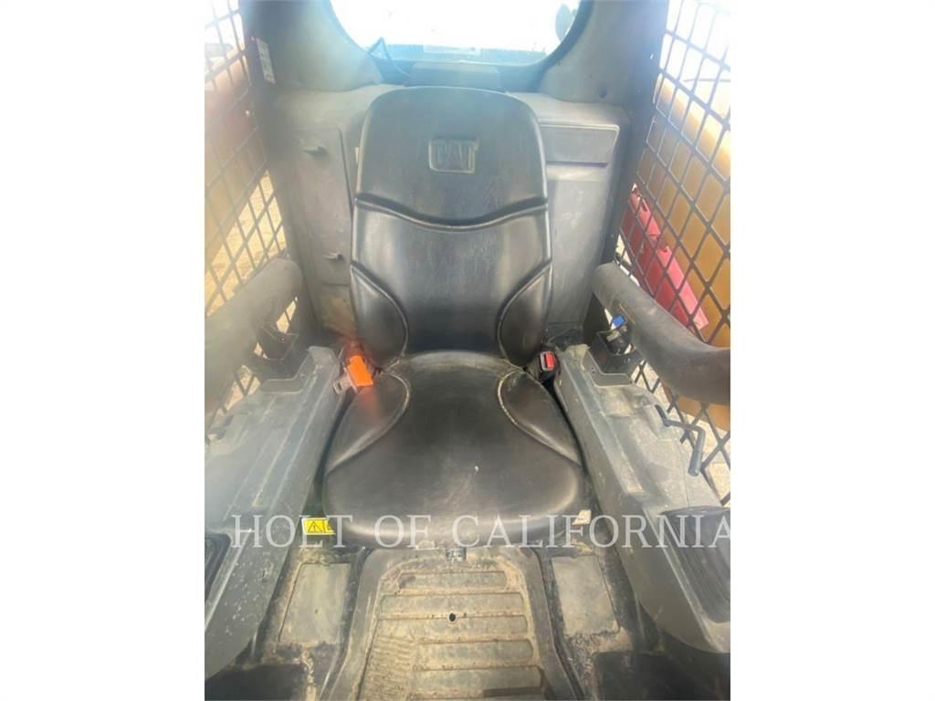 CAT 279 HF Skid steer mini utovarivači