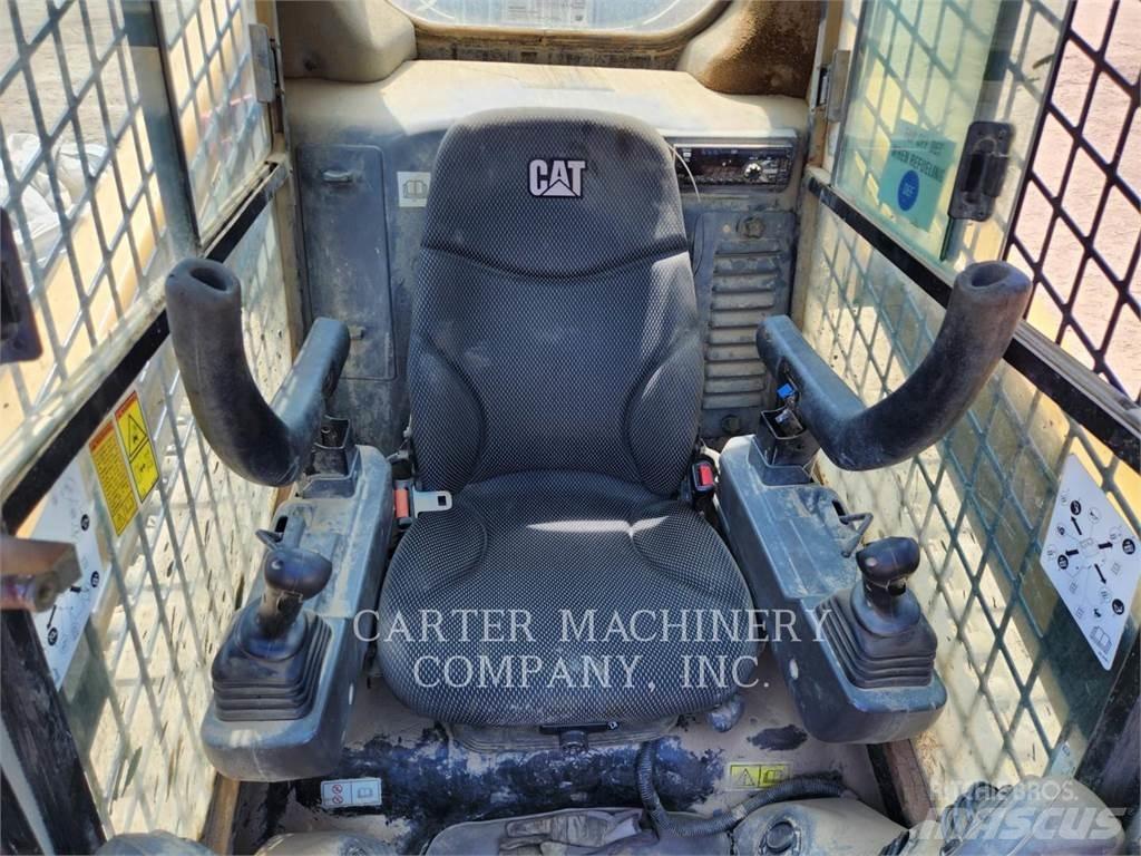CAT 299D3 Skid steer mini utovarivači