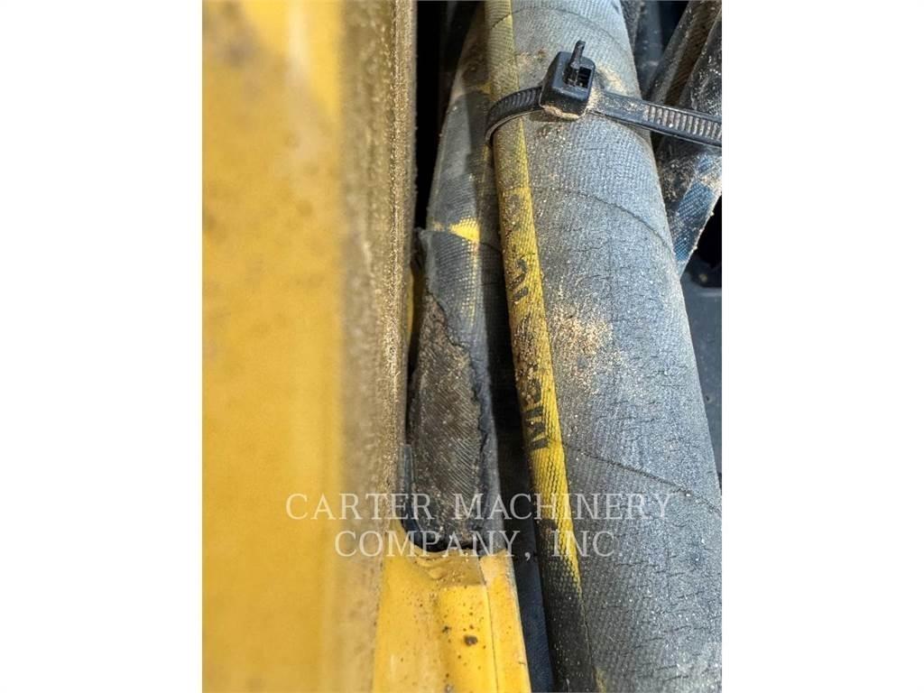 CAT 299D3XE Skid steer mini utovarivači