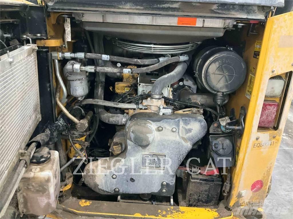 CAT 299D3XE Utovarivaču guseničara