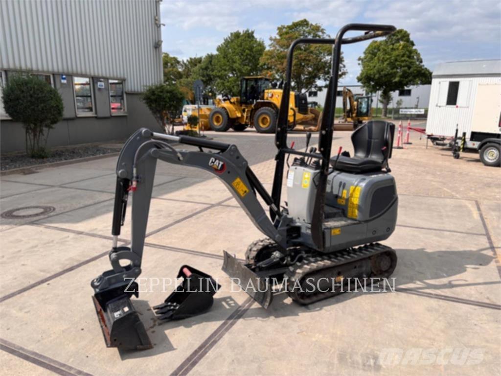 CAT 300.9D Bageri guseničari