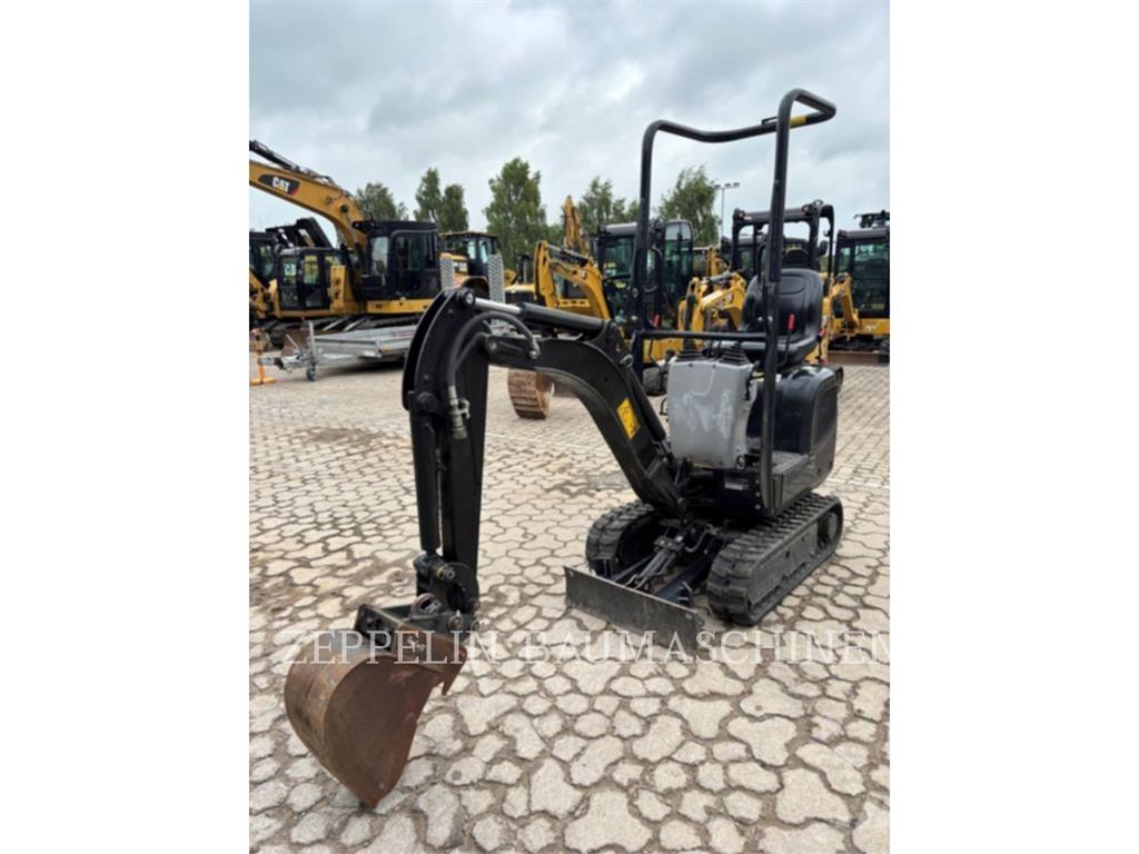 CAT 300.9D Bageri guseničari