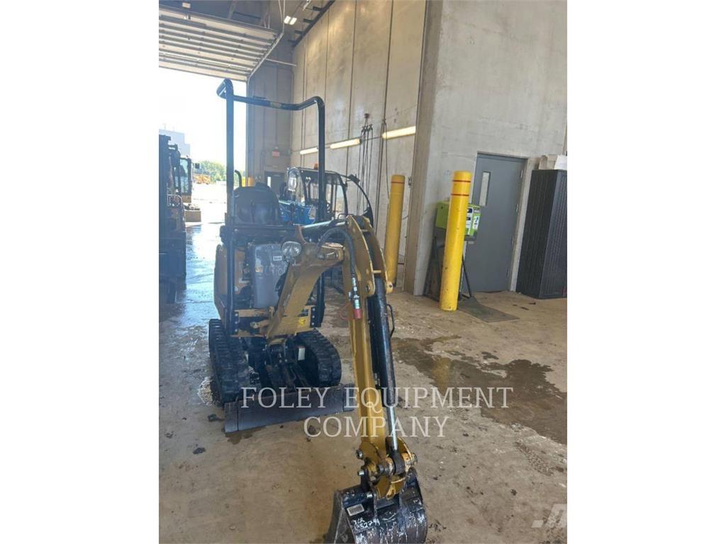 CAT 300.9DSO Bageri guseničari