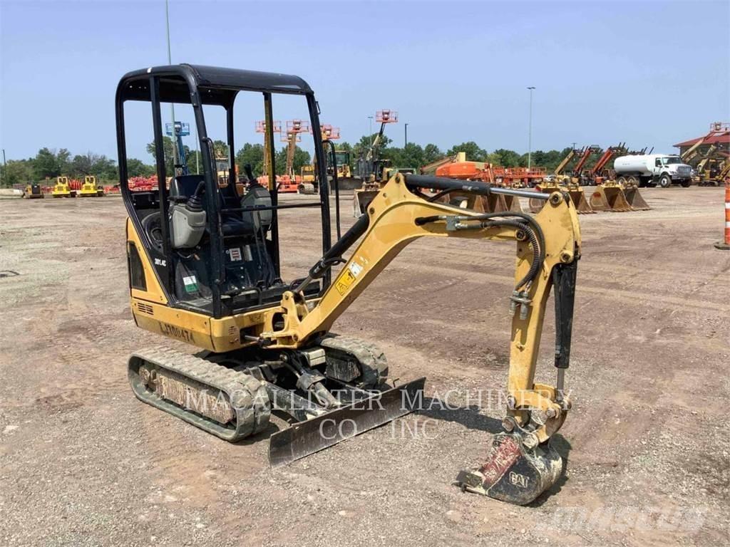 CAT 301.4C Bageri guseničari