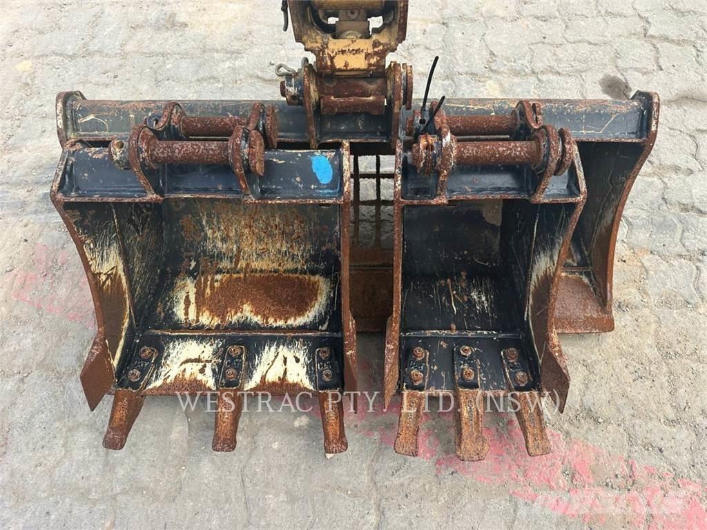 CAT 301.5 Bageri guseničari