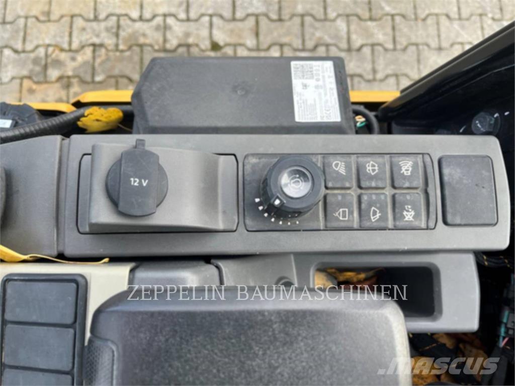 CAT 301.5-05A Bageri guseničari