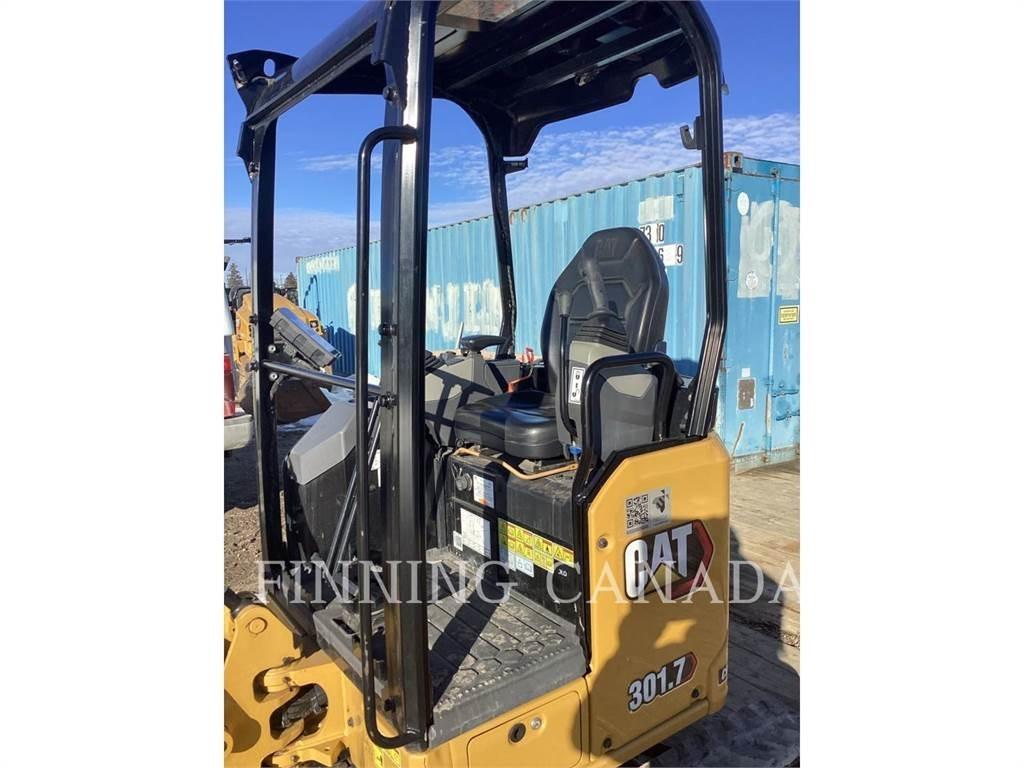 CAT 301.7-05 Bageri guseničari