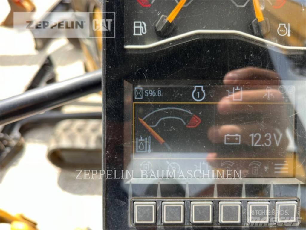CAT 301.7-05A Bageri guseničari