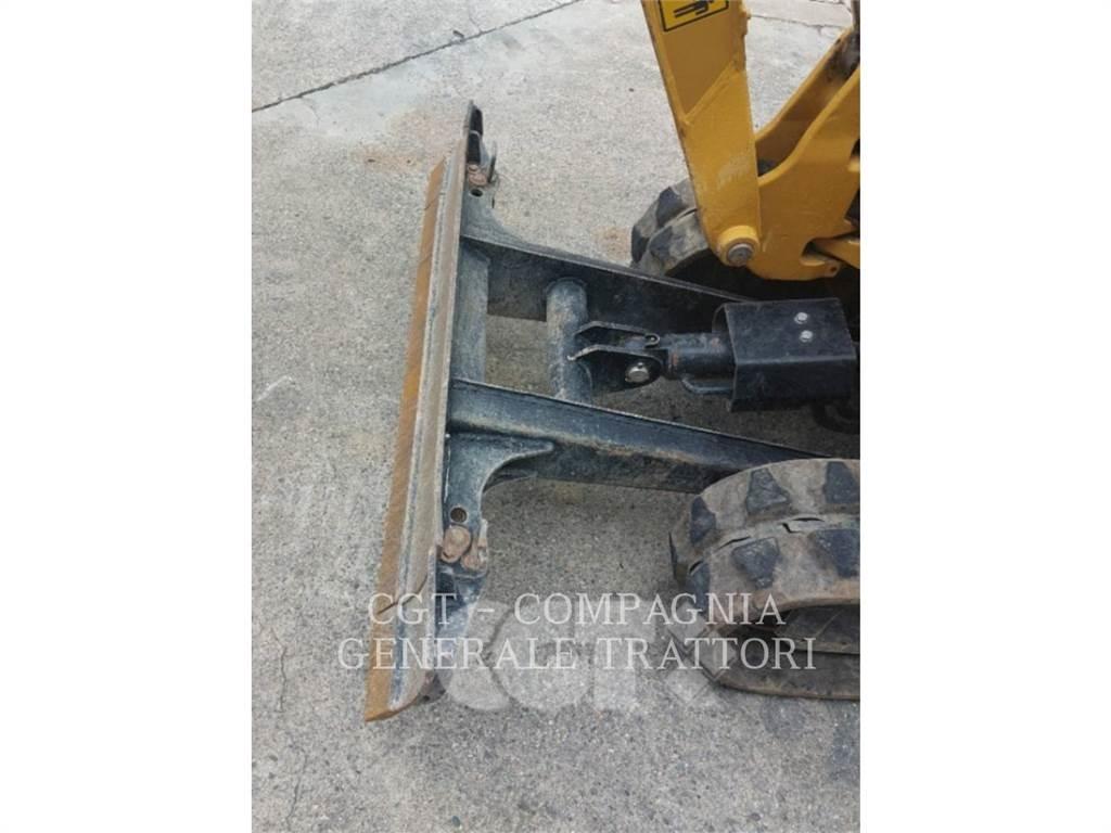 CAT 301.7D Bageri guseničari