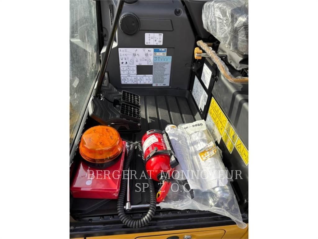 CAT 301.8 Bageri guseničari