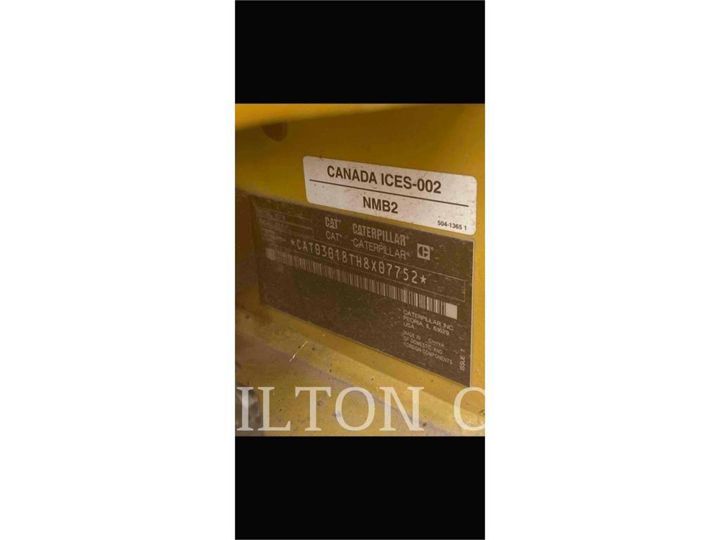 CAT 301.8 Bageri guseničari