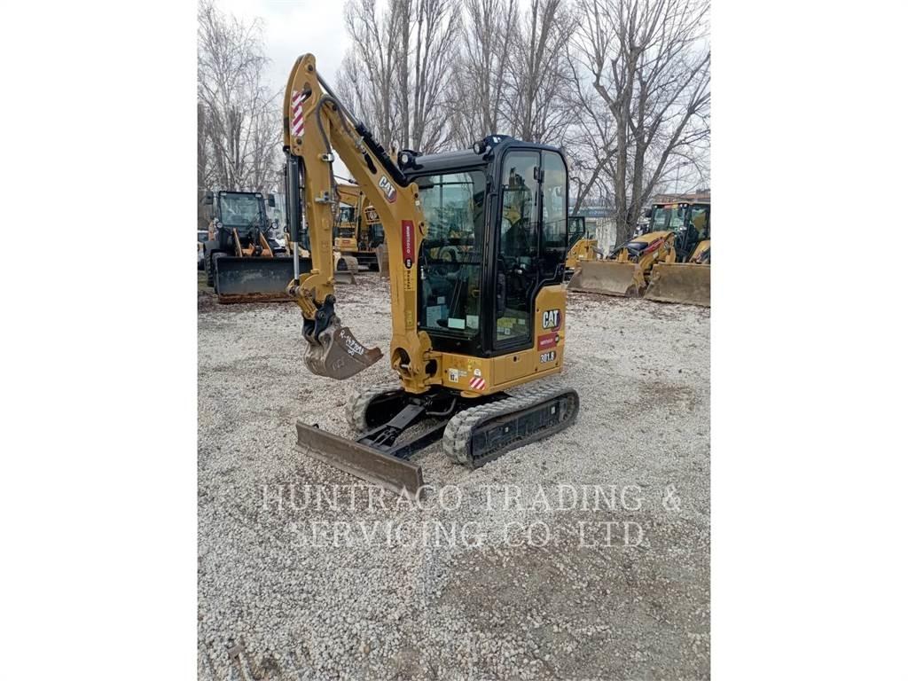 CAT 301.8-05 Bageri guseničari