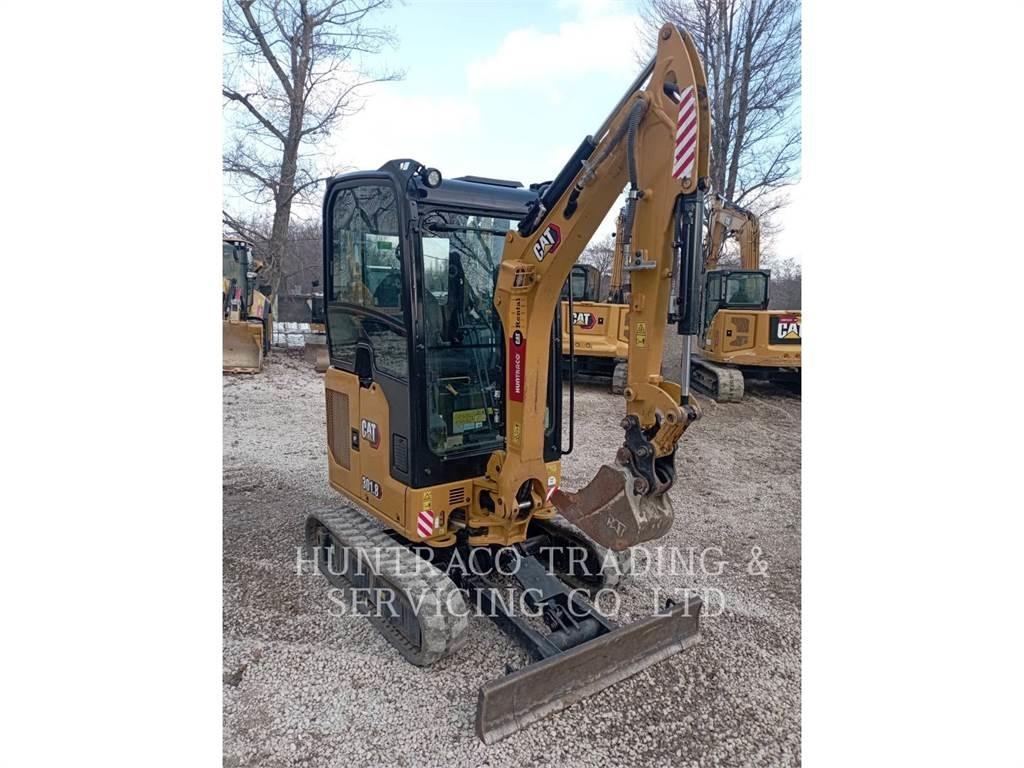 CAT 301.8-05 Bageri guseničari