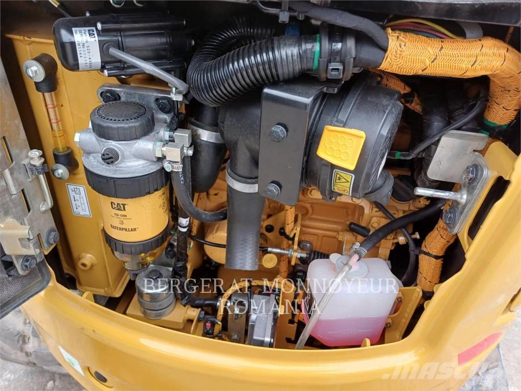 CAT 301.8-05 Bageri guseničari