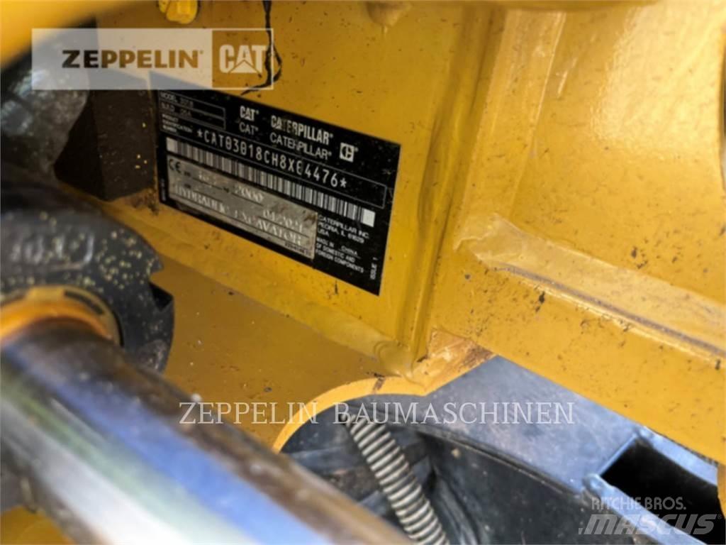 CAT 301.8-05A Bageri guseničari