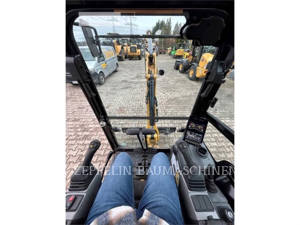 CAT 301.8-05A Bageri guseničari