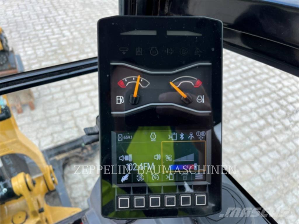 CAT 301.8-05A Bageri guseničari