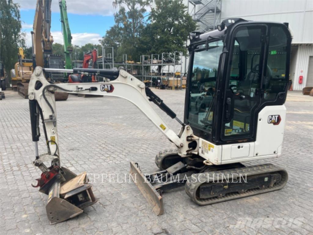 CAT 301.8-05A Bageri guseničari