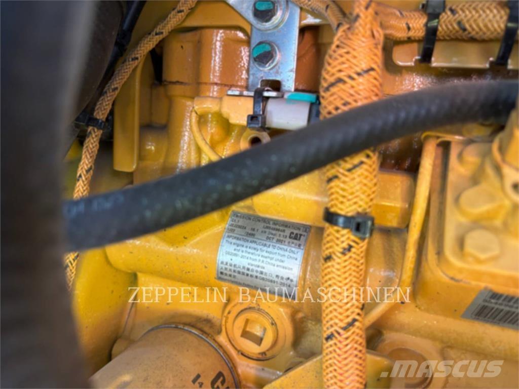 CAT 301.8-05A Bageri guseničari