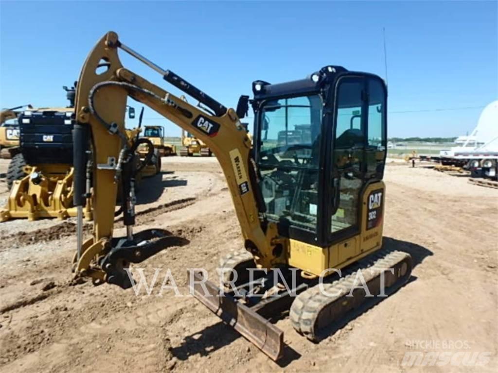 CAT 302 Bageri guseničari