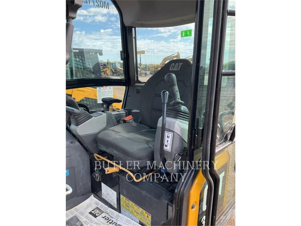 CAT 302-05A CR Bageri guseničari