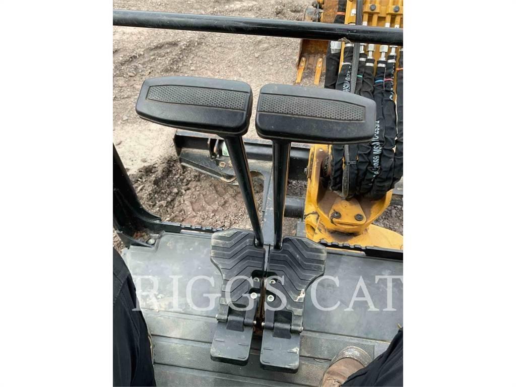 CAT 302.7 Bageri guseničari
